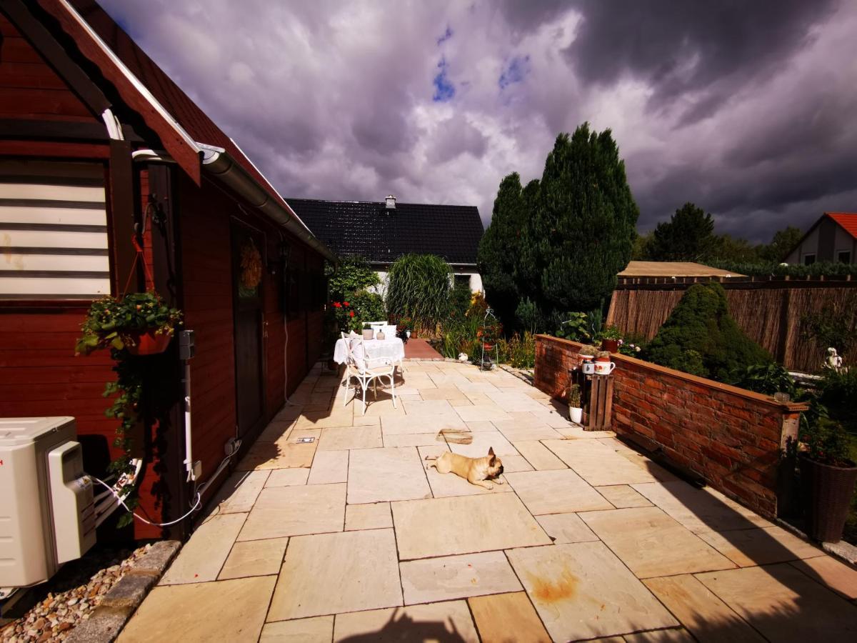 Ferienhaus Mit Mediterraner Terrasse Müllrose エクステリア 写真